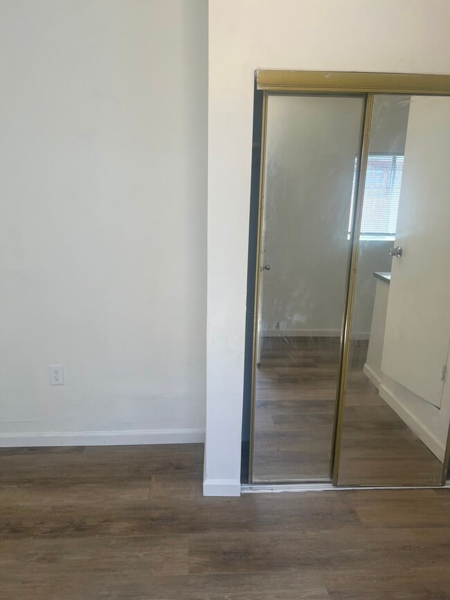 Photo - 3853 Bentley Ave Apartments Unit 1