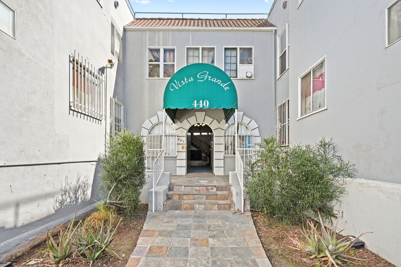 Bonnie Brae Apartments - Bonnie Brae Apartments