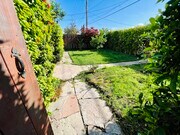 Photo - 5251 Auckland Ave