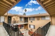 Photo - 531 E Chevy Chase Dr Unit 6