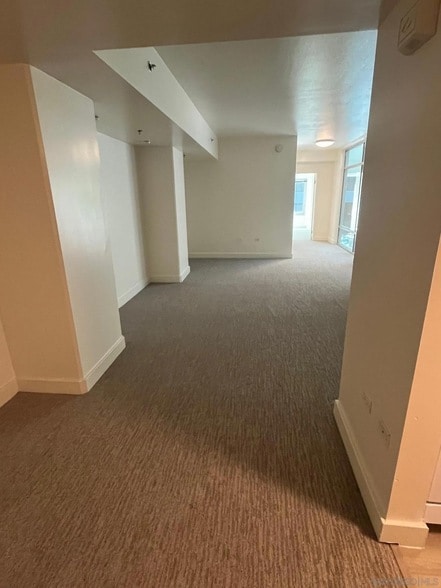 Photo - 425 W Beech St Unit 204