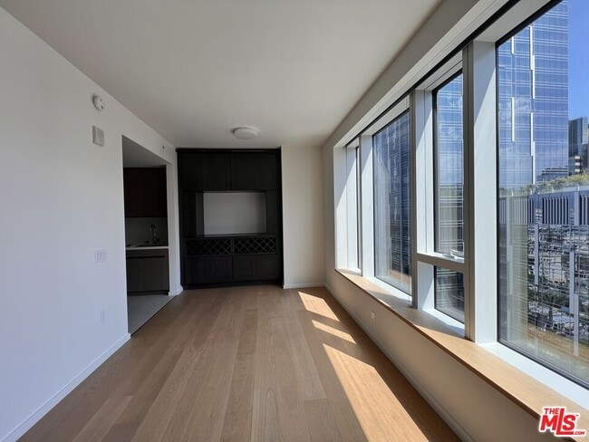 Photo - 889 Francisco St Unit 2007