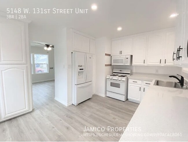 Photo - 5148 W 131st St