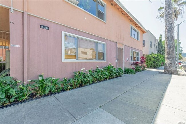 Photo - Beautiful One bedroom in gated complex one block from Ocean In Long Beach Unit #16