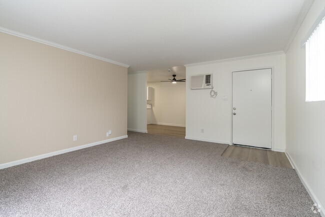 2BR, 1BA - 1000SF - Living Room - Riverglen Apartments