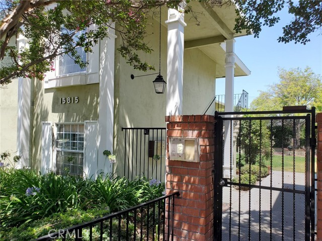 Photo - 15815 Landmark Dr Apartment Unit 4