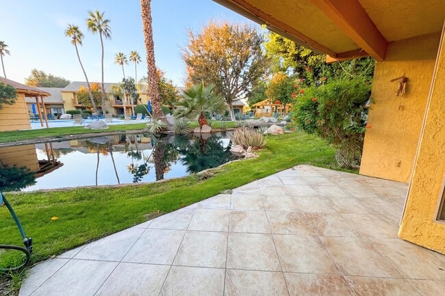 Building Photo - 48255 Monroe St Unit 20