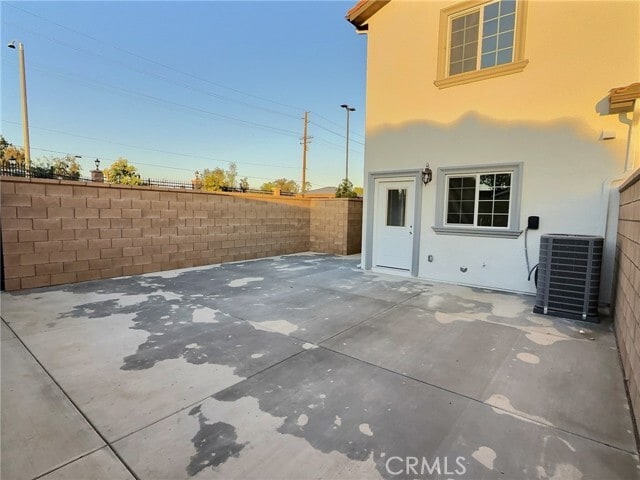 Photo - 15909 Merrill Ave