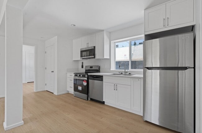 Photo - 3118-3114 W 109th St Unit 3-4