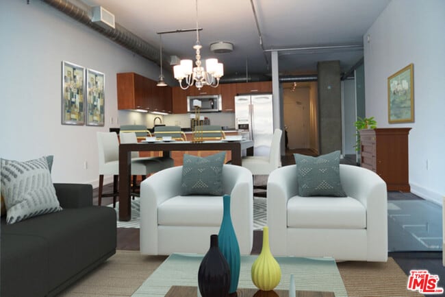 Photo - 645 W 9th St Unit 635