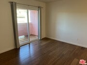 Photo - 4810 S La Brea Ave Unit 208