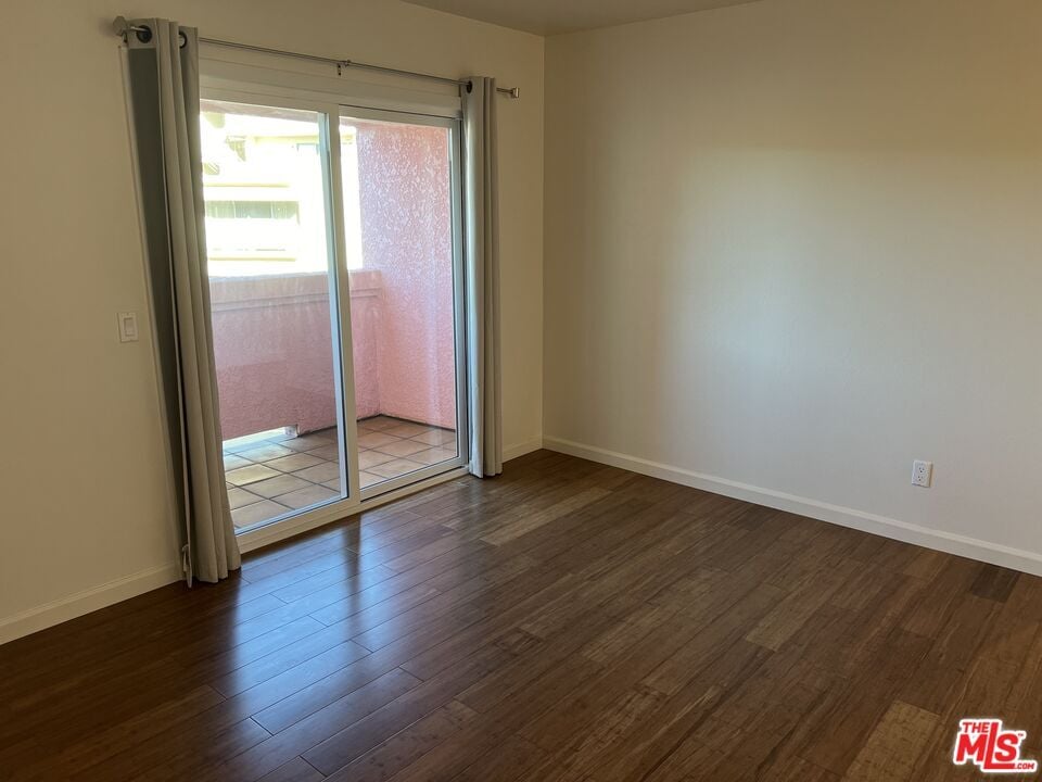 Photo - 4810 S La Brea Ave Apartment Unit 208