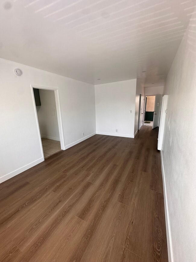 Photo - 5514 Sierra Vista Ave Unit 209