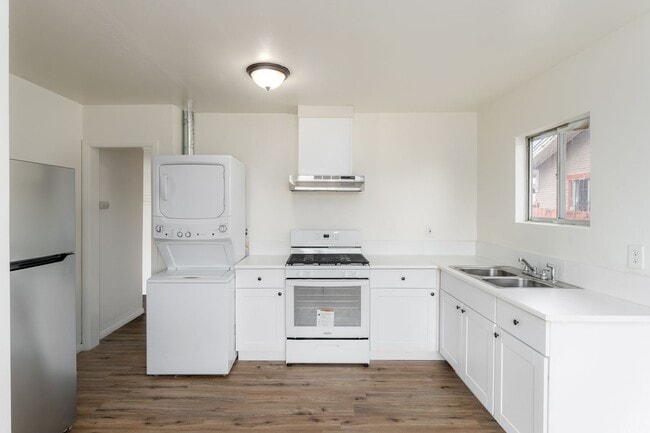 Photo - 2085 Franklin Ave Unit 2085 Franklin Ave