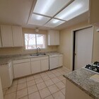 Photo - Quaint 3 bedroom close to town! House
