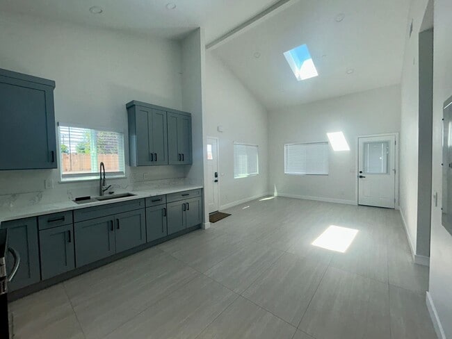 Photo - Beautiful Newly Built 2bed/2bath ADU
