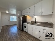 Photo - 15634 Leadwell St Apartment Unit 8