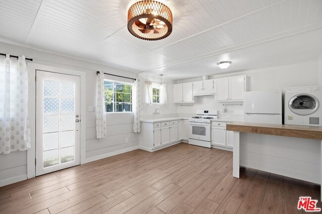 Photo - 610 Prospect Ave