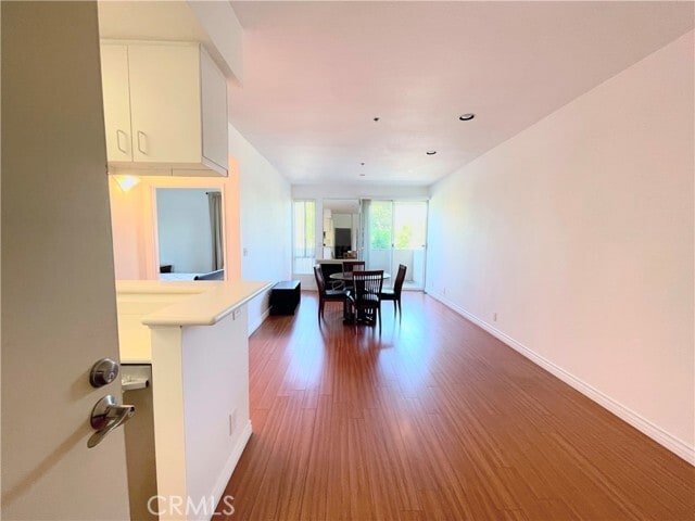 Building Photo - 19350 Sherman Way Unit 137 Rental