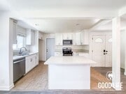 Photo - 16691 Newland St