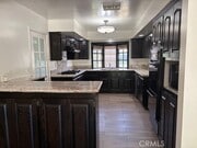 Photo - 10918 Reseda Blvd