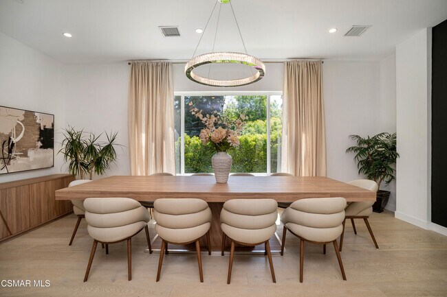 Photo - 19067 Sprague St