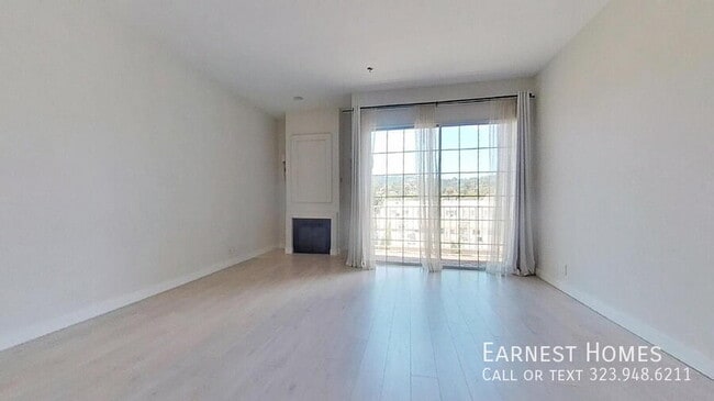 Photo - 4348 Mammoth Ave Unit 303