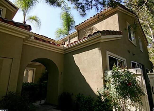 Building Photo - 3 Alicante Unit 3 Alicante