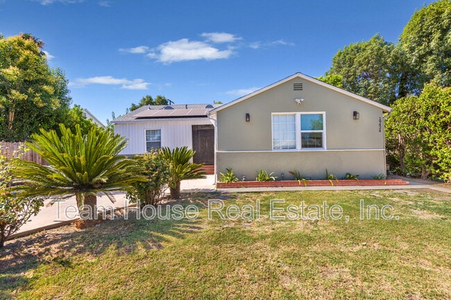 Photo - 19422 Welby Way