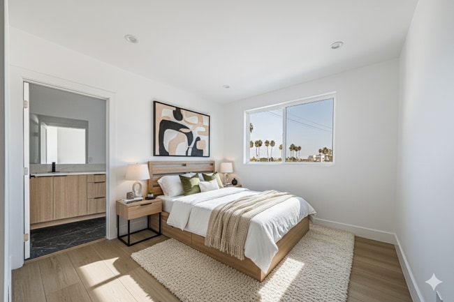 Photo - 13461 Beach Ave Unit 13463.5