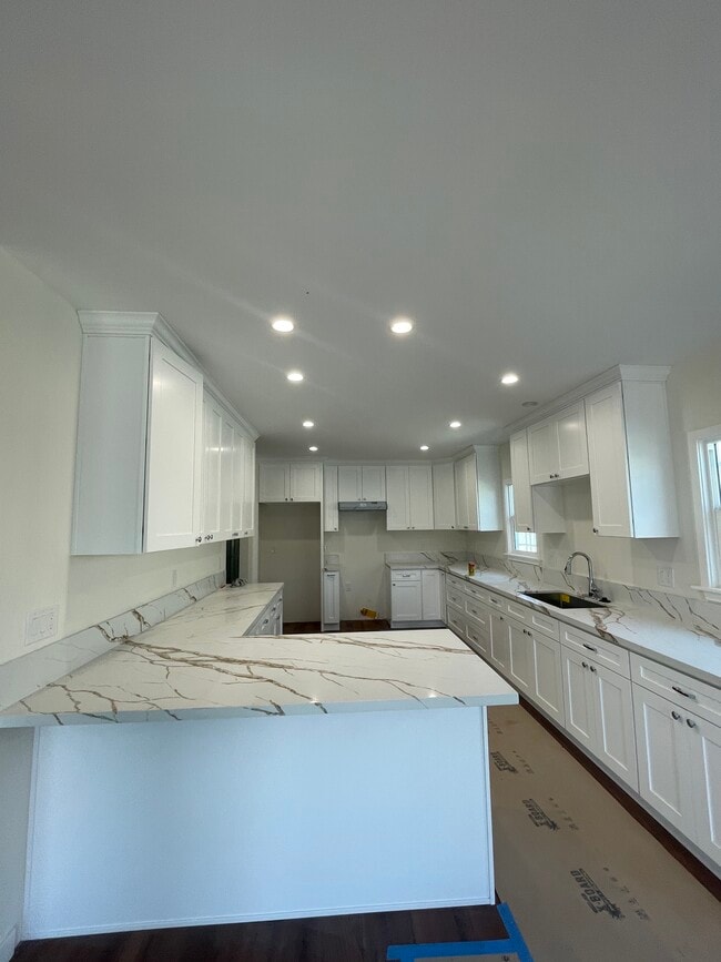 Photo - 1167 N Berendo St