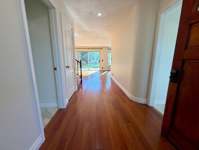 Photo - Beautiful 4 bed 3 bath Agoura Hills home