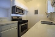 Photo - 12142-50 Oxnard St Apartment Unit 01