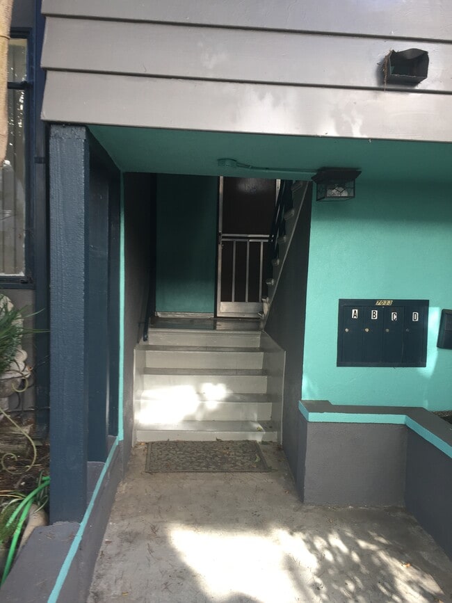 Photo - 7033 Ramsgate Pl Unit A