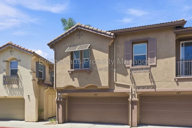 Photo - 425 S Meadowbrook Dr
