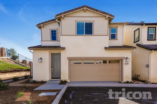 Building Photo - 31594 Dwight Dr