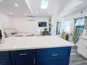 Photo - 3080 Ivy St