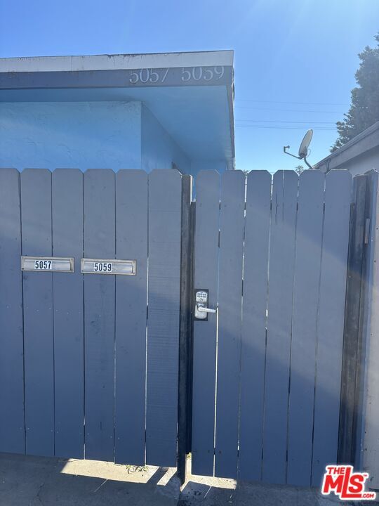 Building Photo - 5057 Voltaire St Unit N/A