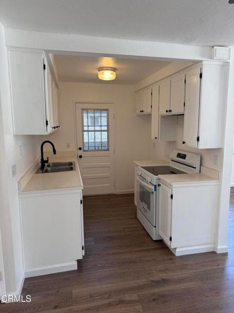 Building Photo - 717 Halyard St