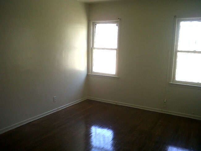 Photo - 720 Walnut St Unit 1