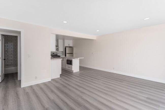 Photo - Seaview Terrace Apartment Homes