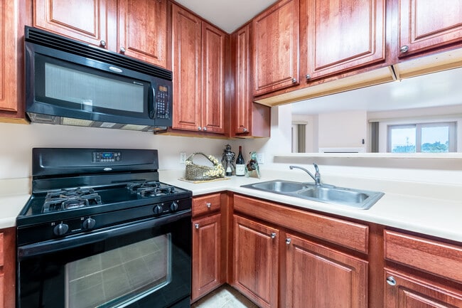 Photo - LA Colorado Terrace - A Senior 55+ Community