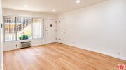 Photo - 633 Hayworth Ave Unit 3