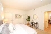 Primary Bedroom - 436 S Virgil Ave Condo Unit 314