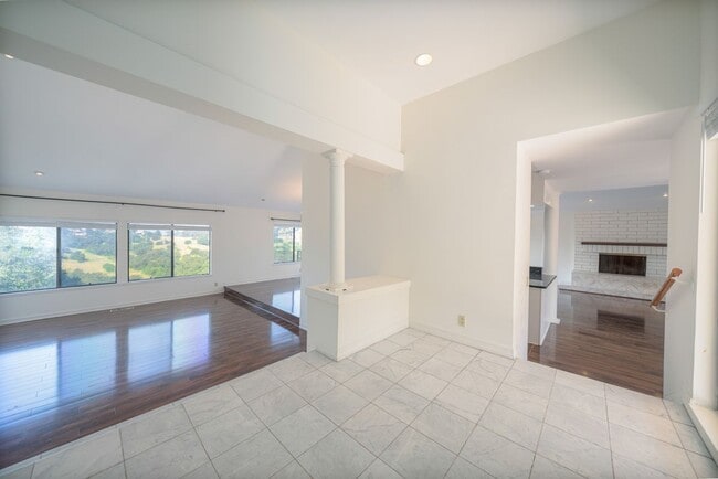 Photo - 2605 Indian Creek Rd