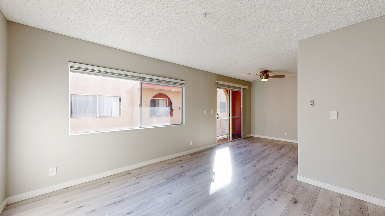 3D Tour - 210 Garfield