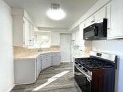 Photo - GREAT NEIGHBORHOOD ON A QUIET CUL-DE-SAC 4+2 LARGE BACKYARD