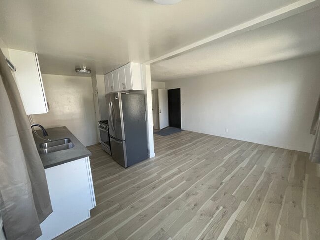 Photo - 2019 Arlington Ave Unit C