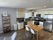 Photo - 2614 Chariton St Apartments Unit 2616