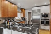 Photo - 133 20th St Townhome